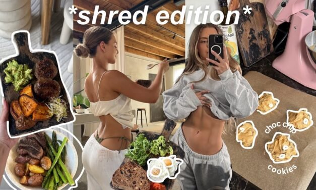 WHAT I EAT IN A DAY & HOW I TRAIN FOR FAT LOSS