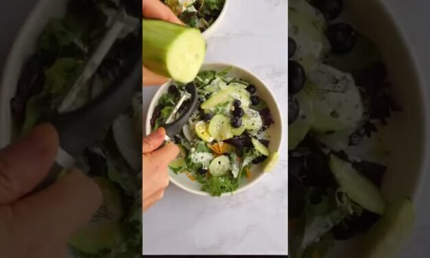 Superfood Protein Salad #superfoods #proteinsaladrecipe #easylunchrecipes #healthyrecipes #guthealth