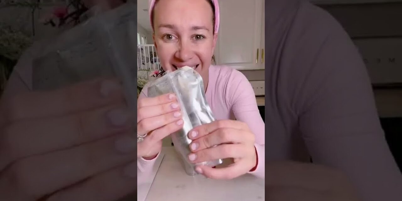 *BEST HACK* JUICE SLUSHIES! Healthy dessert idea! Hacks & Tips from Mom of 4!!