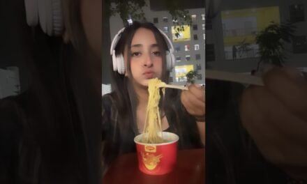 What i eat in a day (College Edition) #minivlog #ytshorts #shorts