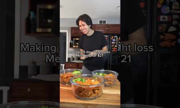 Making a 5 day weight loss meal prep for $21 #food #cooking #weightloss #mealprep
