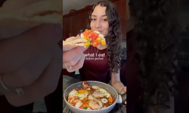What I Eat in a Day (before my period)  #whatieatinaday #healthyeating #healthyrecipes